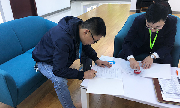 抓住机遇，主动先行——上派集成灶签约湖南桂阳