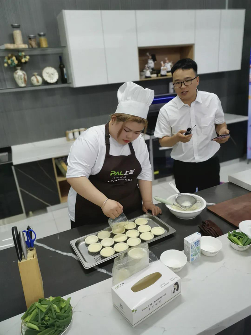 集成灶十大品牌，上派集成灶，集成灶代理，集成灶排烟效果，集成灶清洁